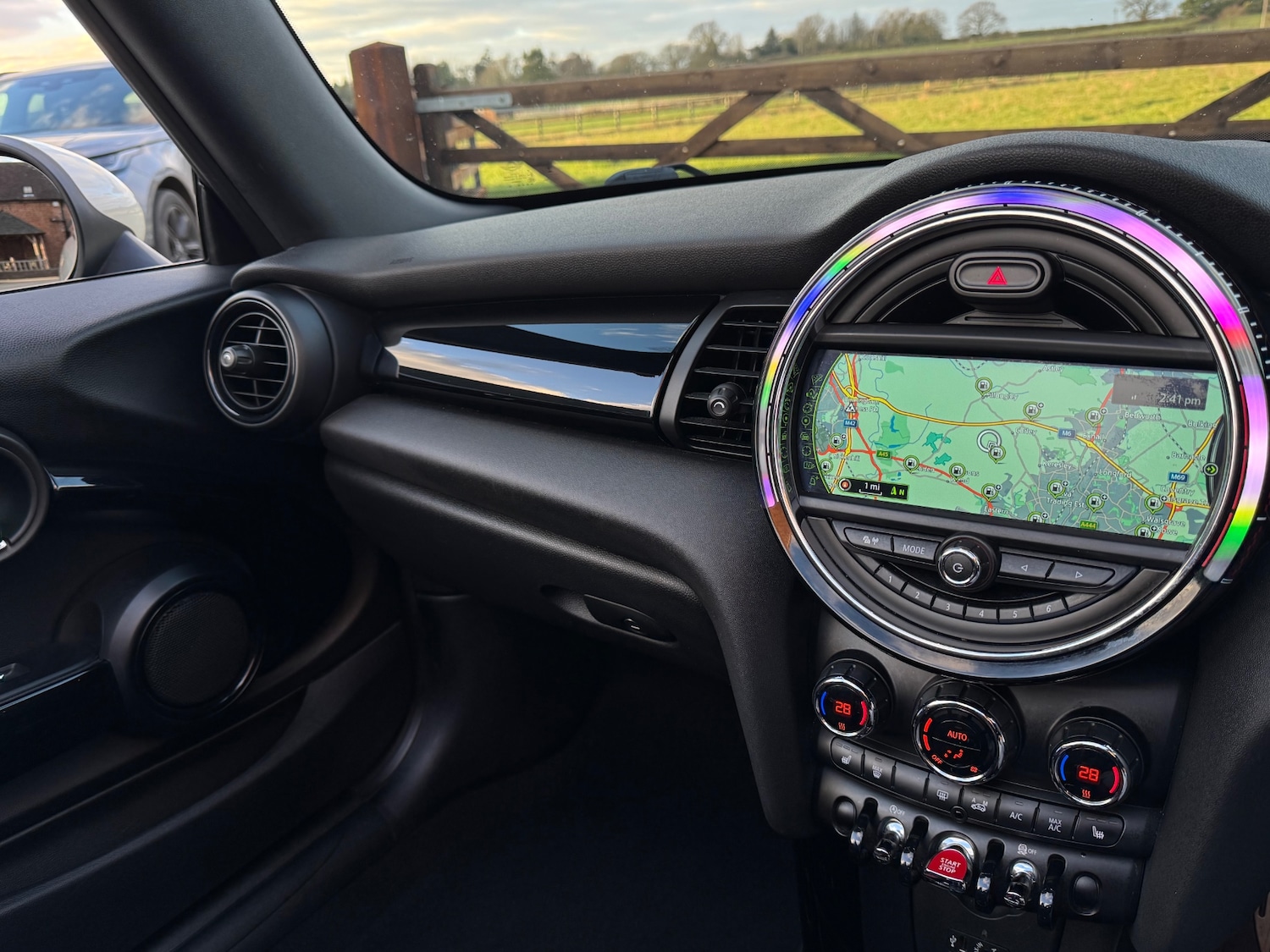 Used MINI Convertible 2016 for sale - 77049303: Photo 8