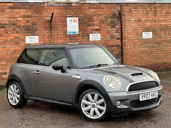 MINI Hatch feature image