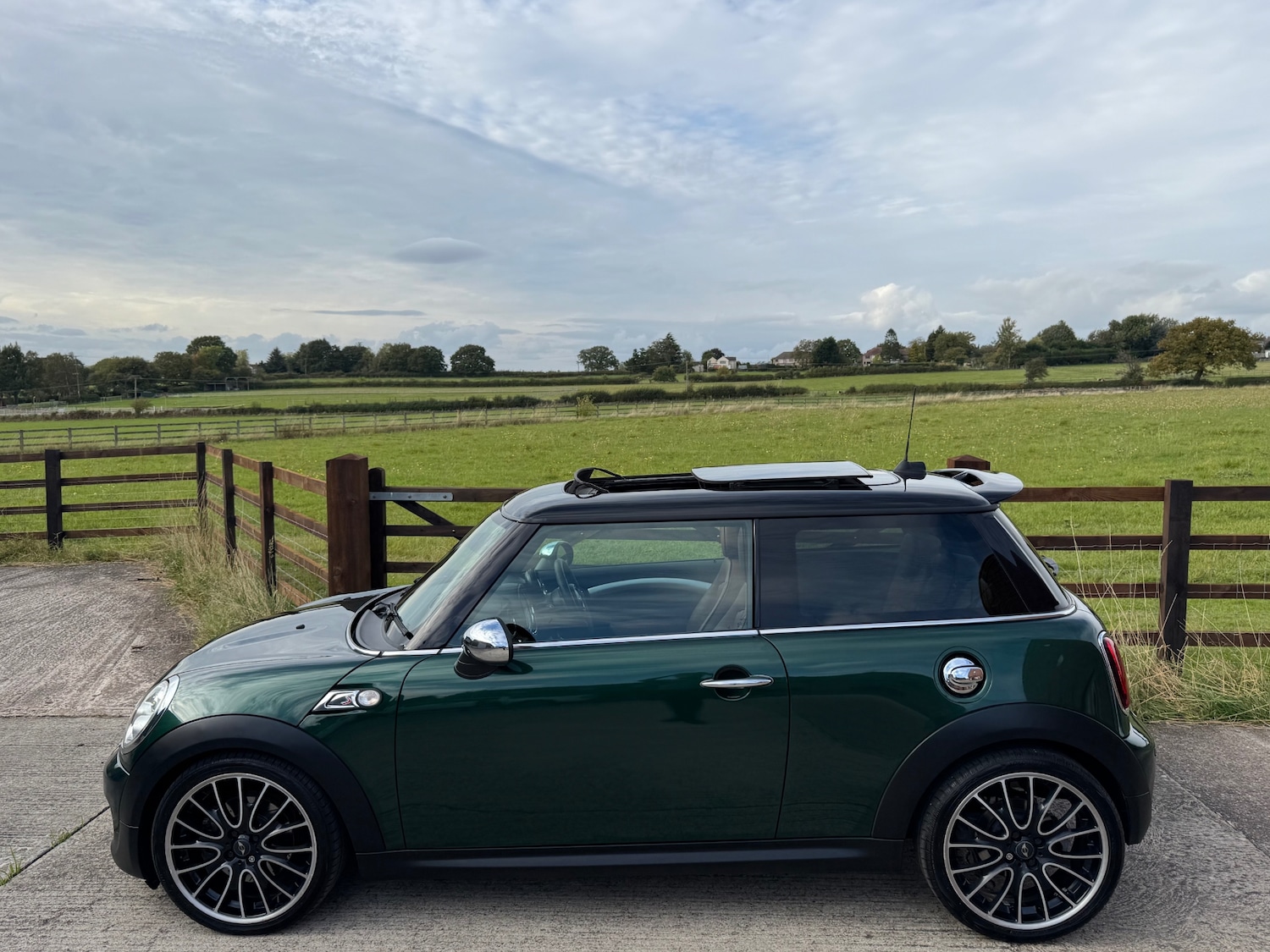 Used MINI Hatch 2012 for sale - 76129359: Photo 19