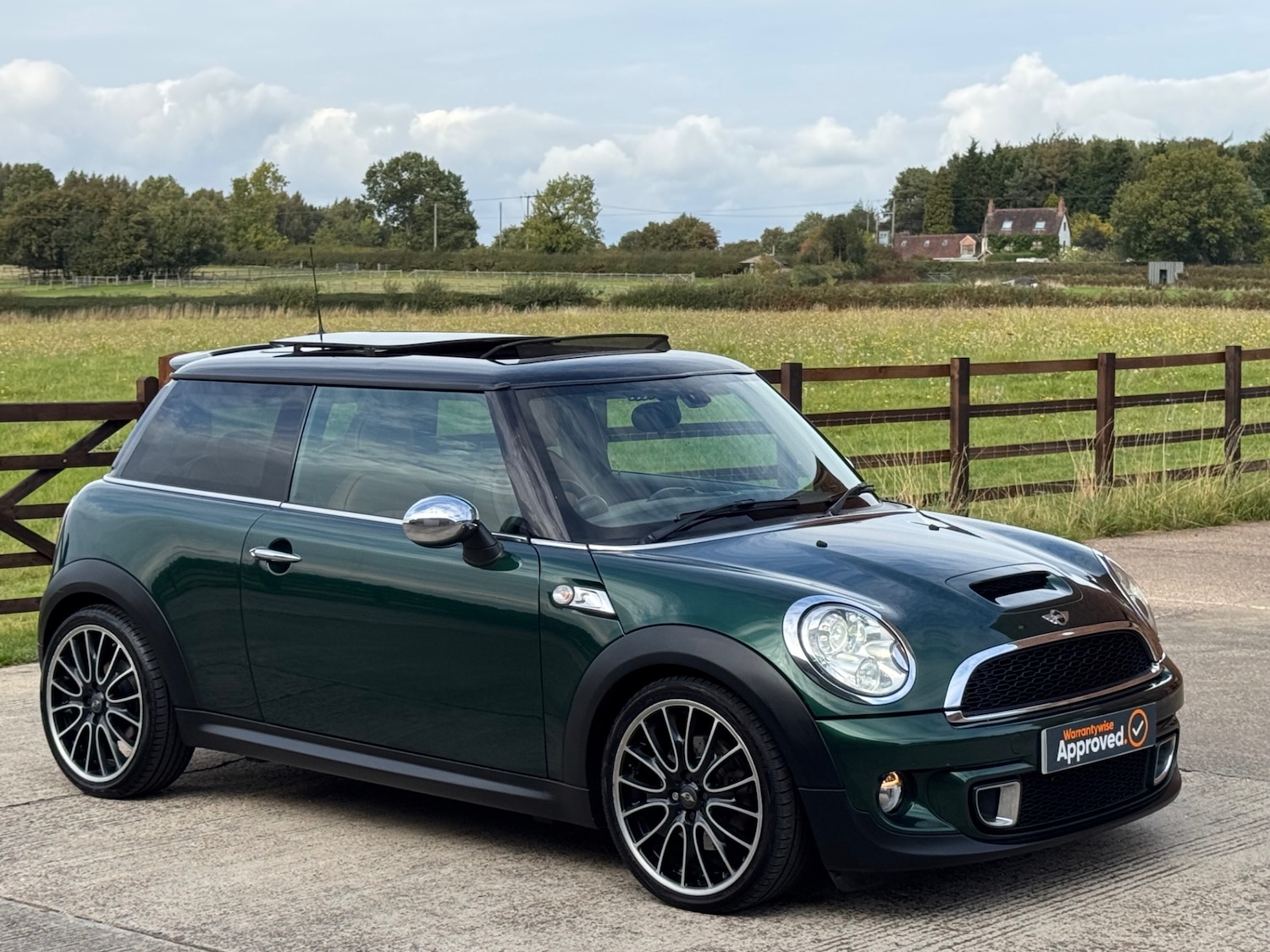 Used MINI Hatch 2012 for sale - 76129359: Photo 25