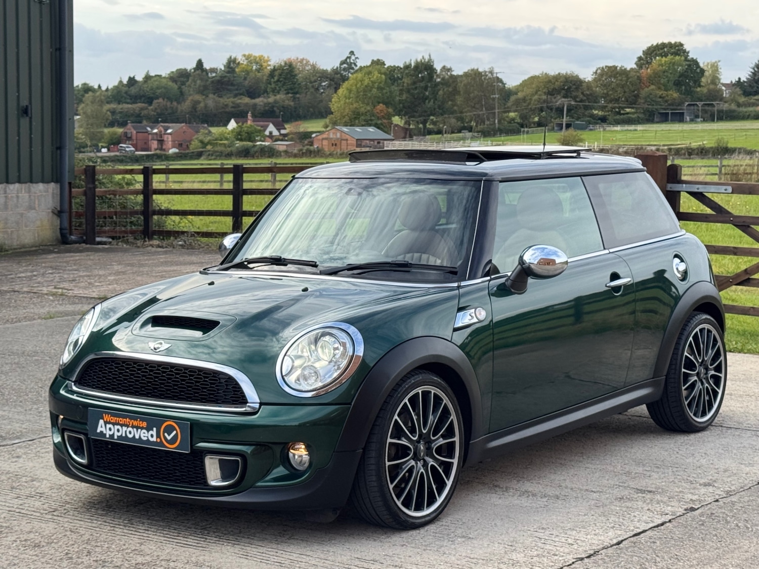 Used MINI Hatch 2012 for sale - 76129359: Photo 26