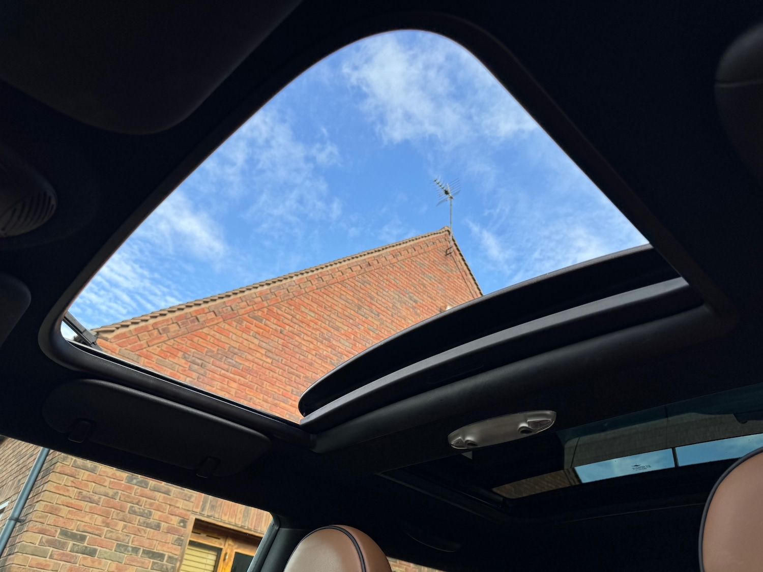 Used MINI Hatch 2012 for sale - 76129359: Photo 5