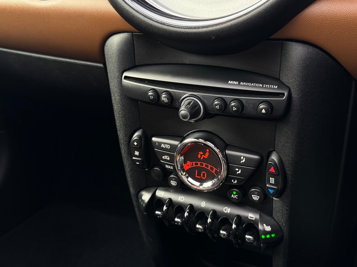 Used MINI Hatch 2012 for sale - 76129359: Photo 9