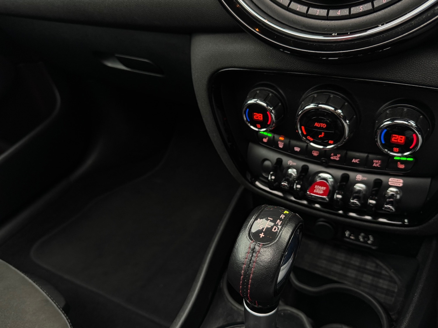 Used MINI Clubman 2018 for sale - 77034280: Photo 18