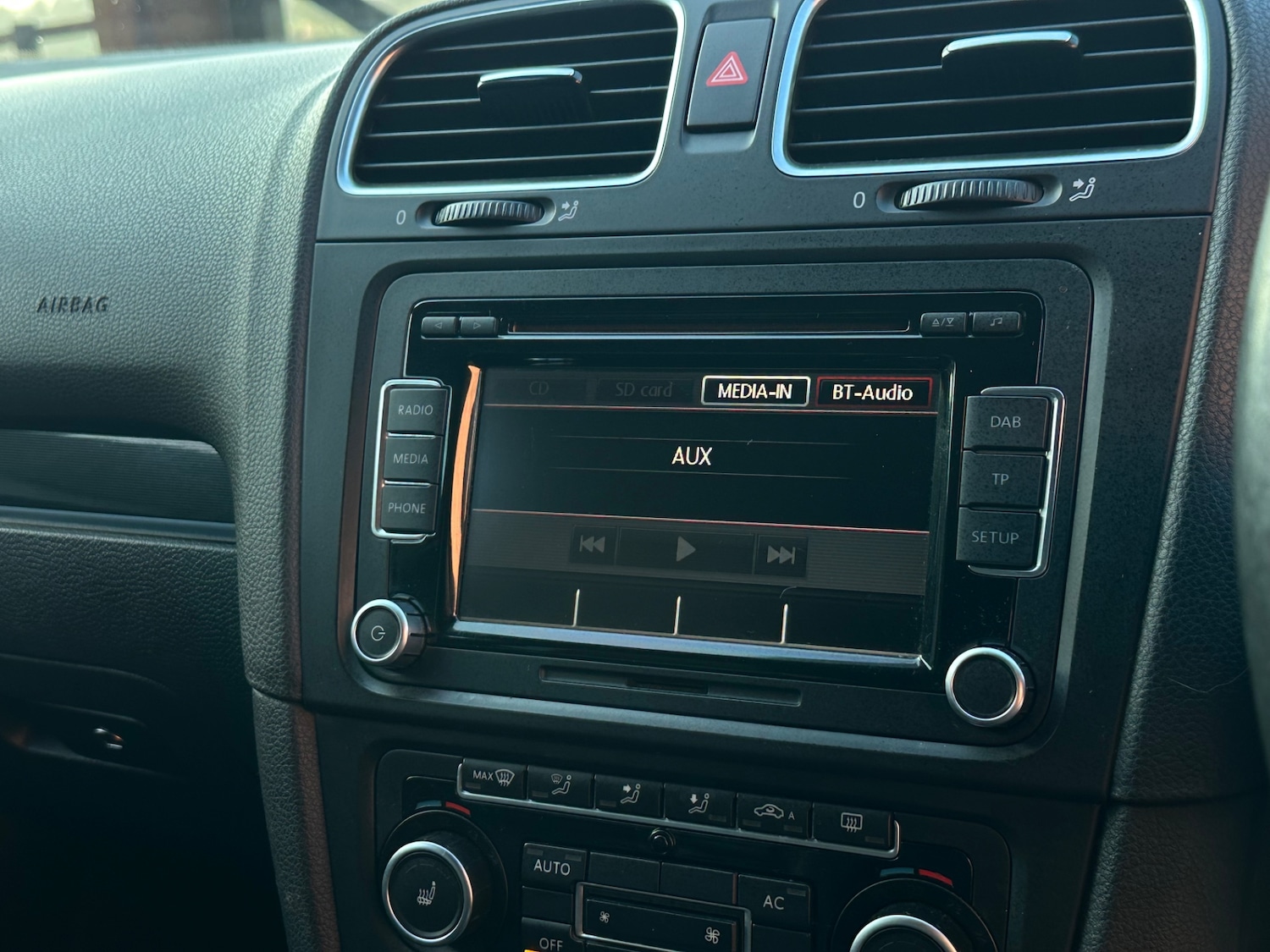 Used Volkswagen Golf 2011 for sale - 77749401: Photo 11