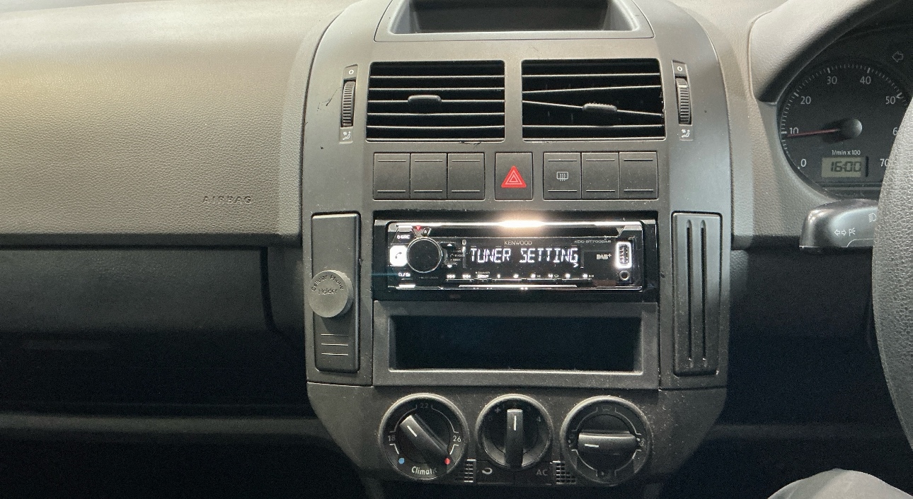 Used Volkswagen Polo 2005 for sale - 76439813: Photo 3