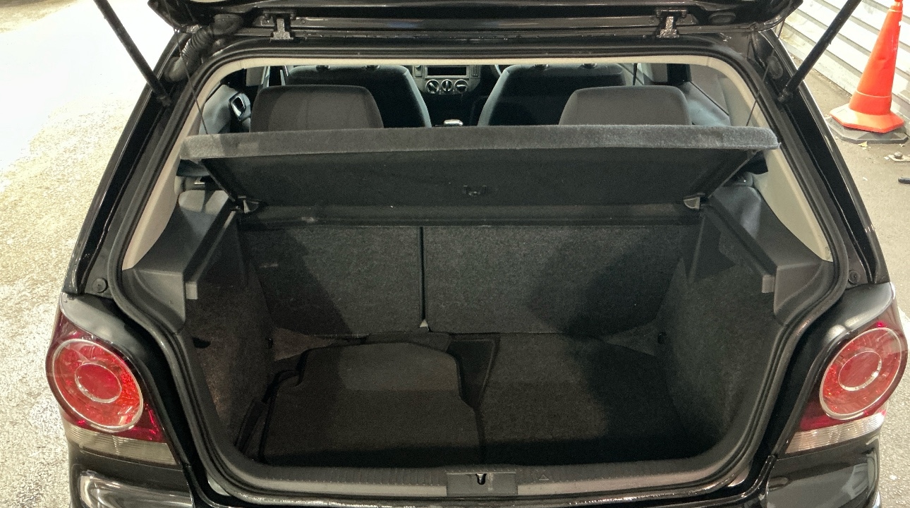 Used Volkswagen Polo 2005 for sale - 76439813: Photo 8