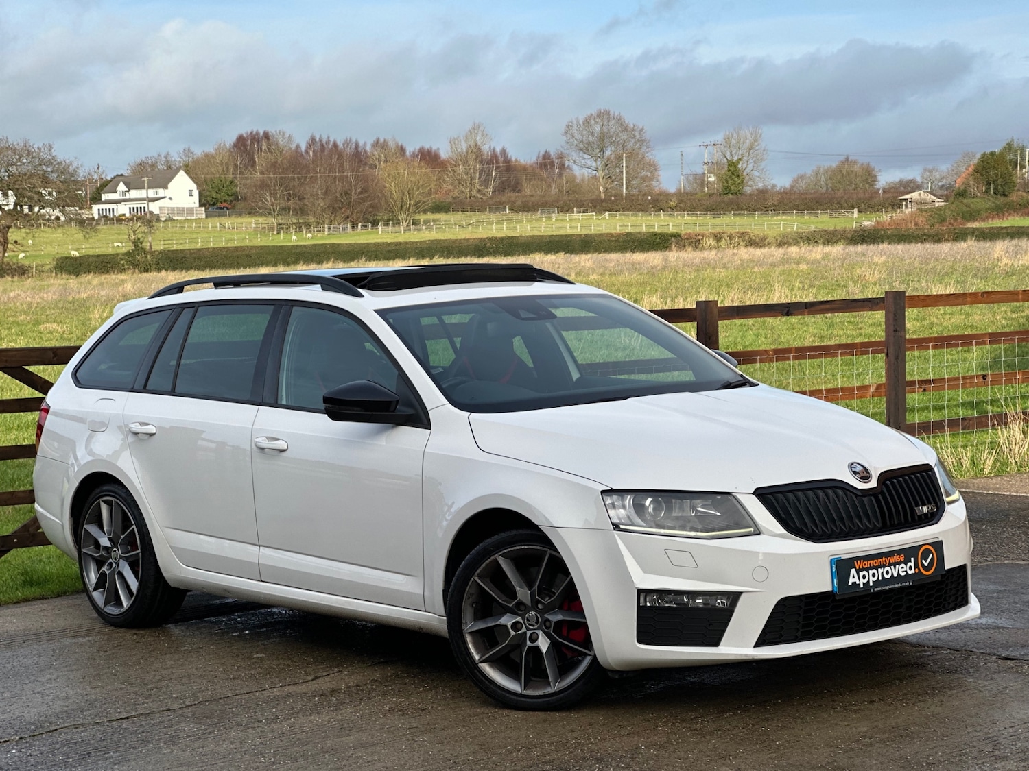 Used Skoda Octavia 2014 for sale - 76836500: Photo 1