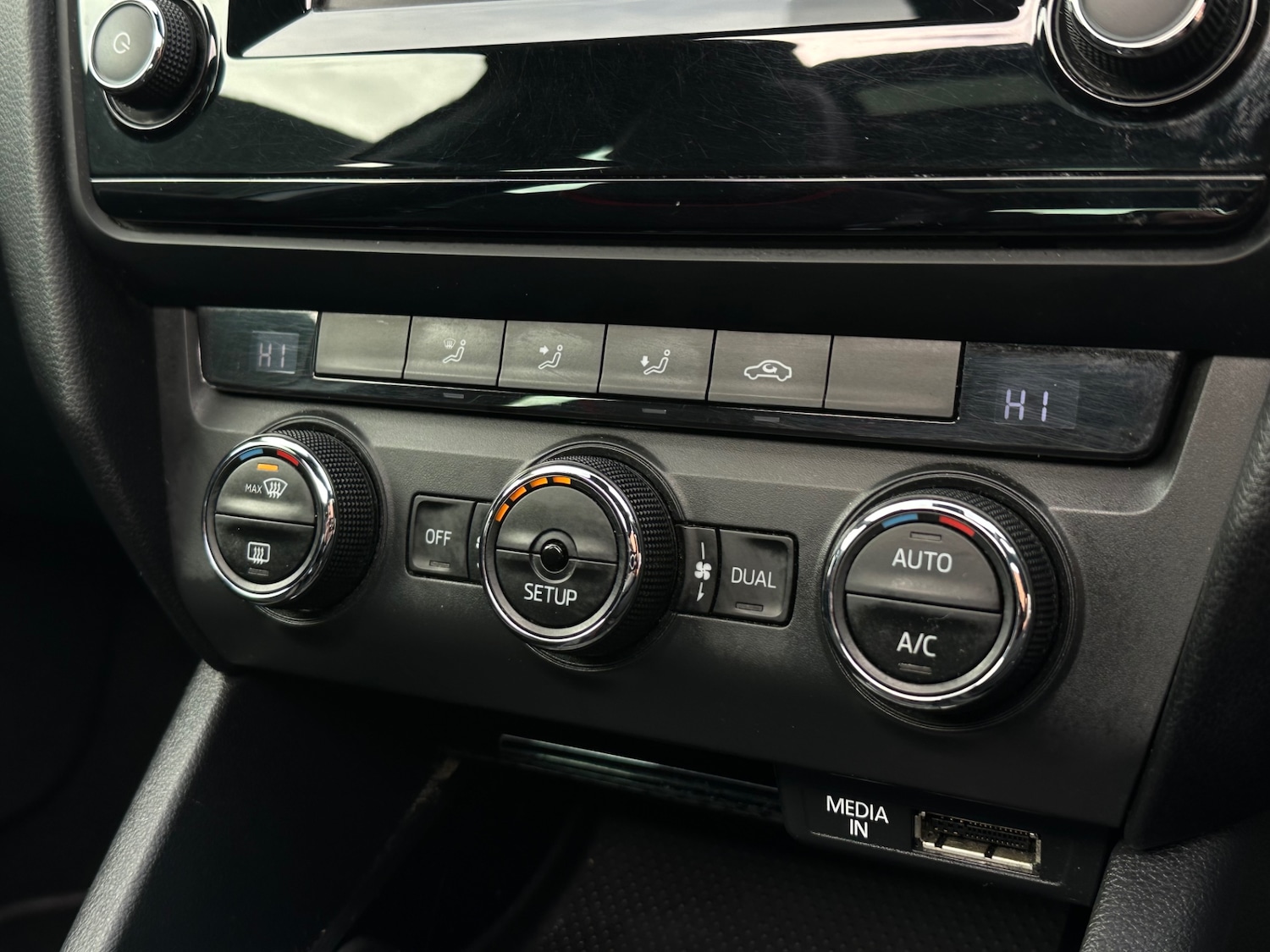 Used Skoda Octavia 2014 for sale - 76836500: Photo 12