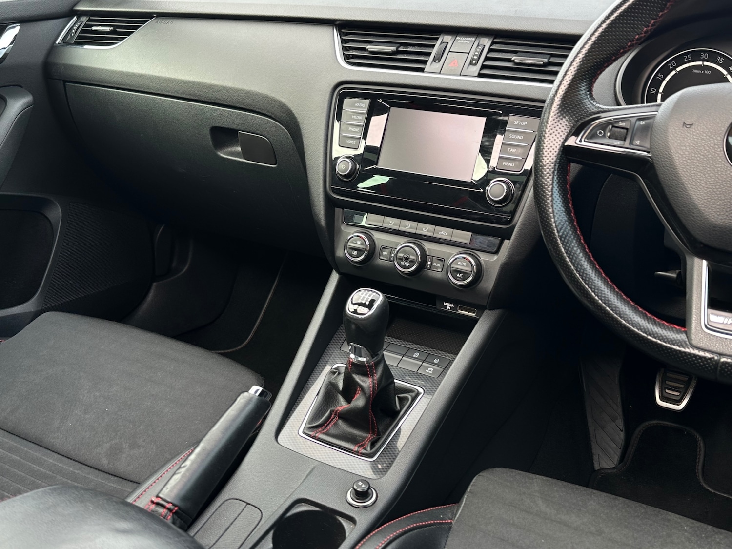 Used Skoda Octavia 2014 for sale - 76836500: Photo 8