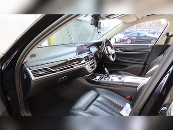 Used BMW 7 Series 2018 for sale - 76974594: Photo