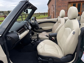 Used MINI Convertible 2011 for sale - 78204355: Photo