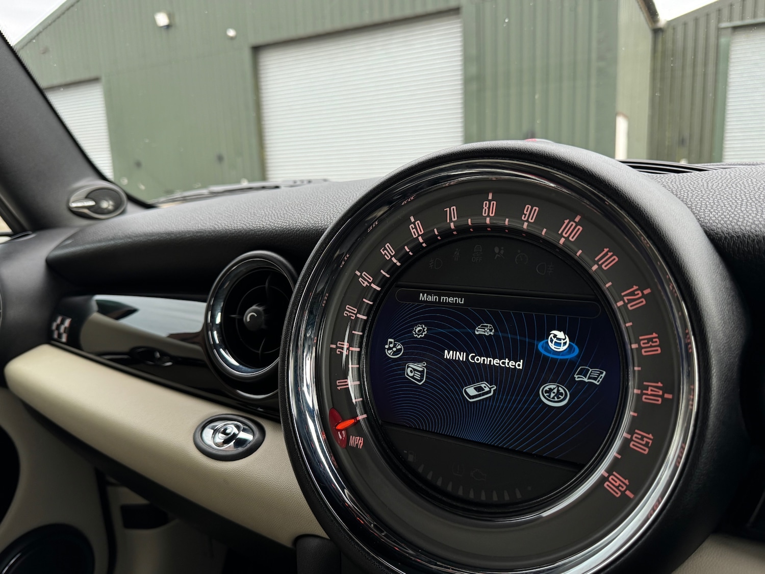 Used MINI Convertible 2011 for sale - 78204355: Photo 30