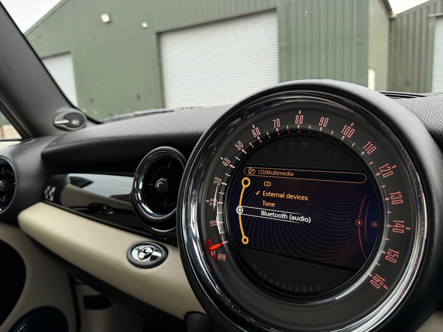 Used MINI Convertible 2011 for sale - 78204355: Photo 32