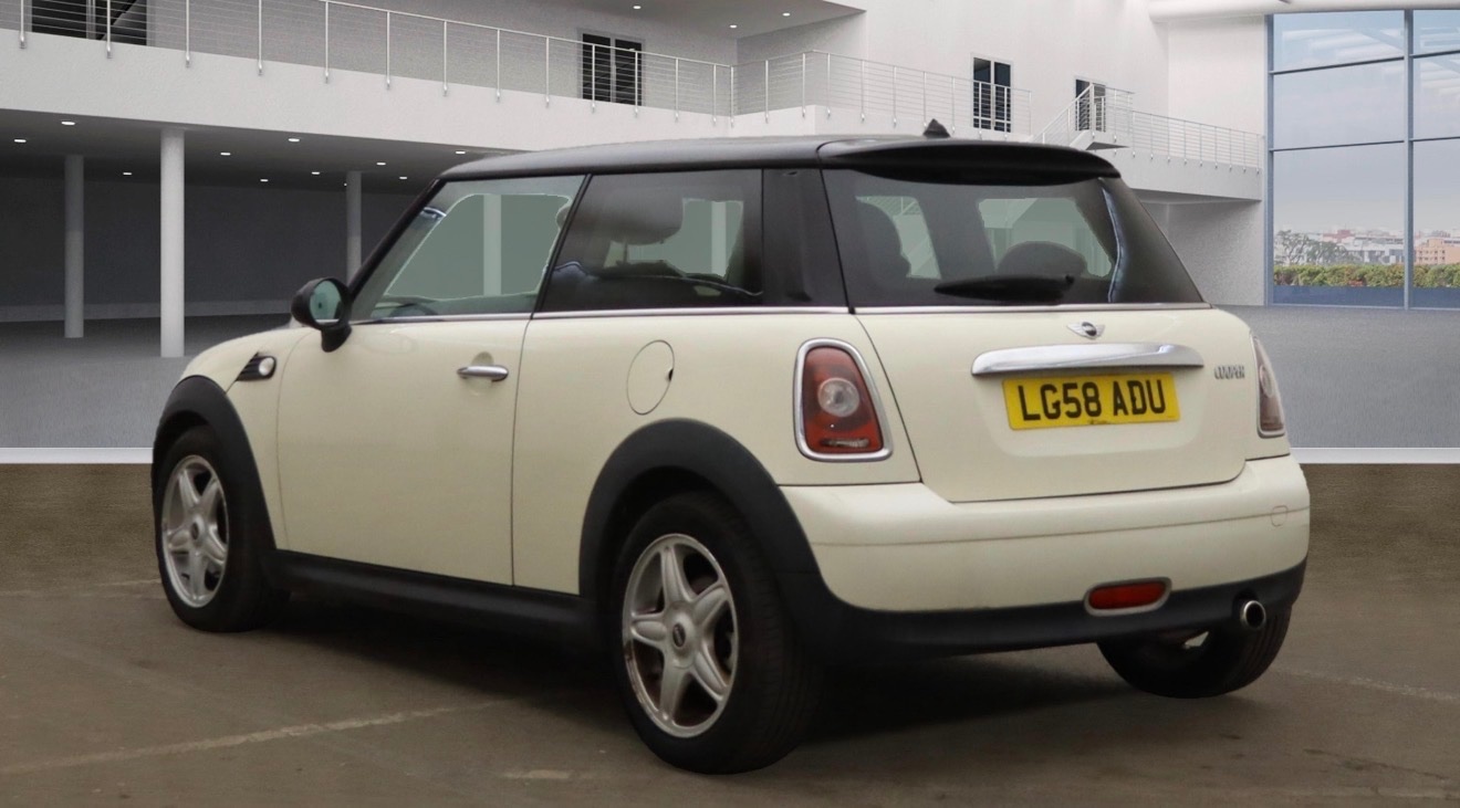 Used MINI Hatch 2008 for sale - 76142356: Photo 2