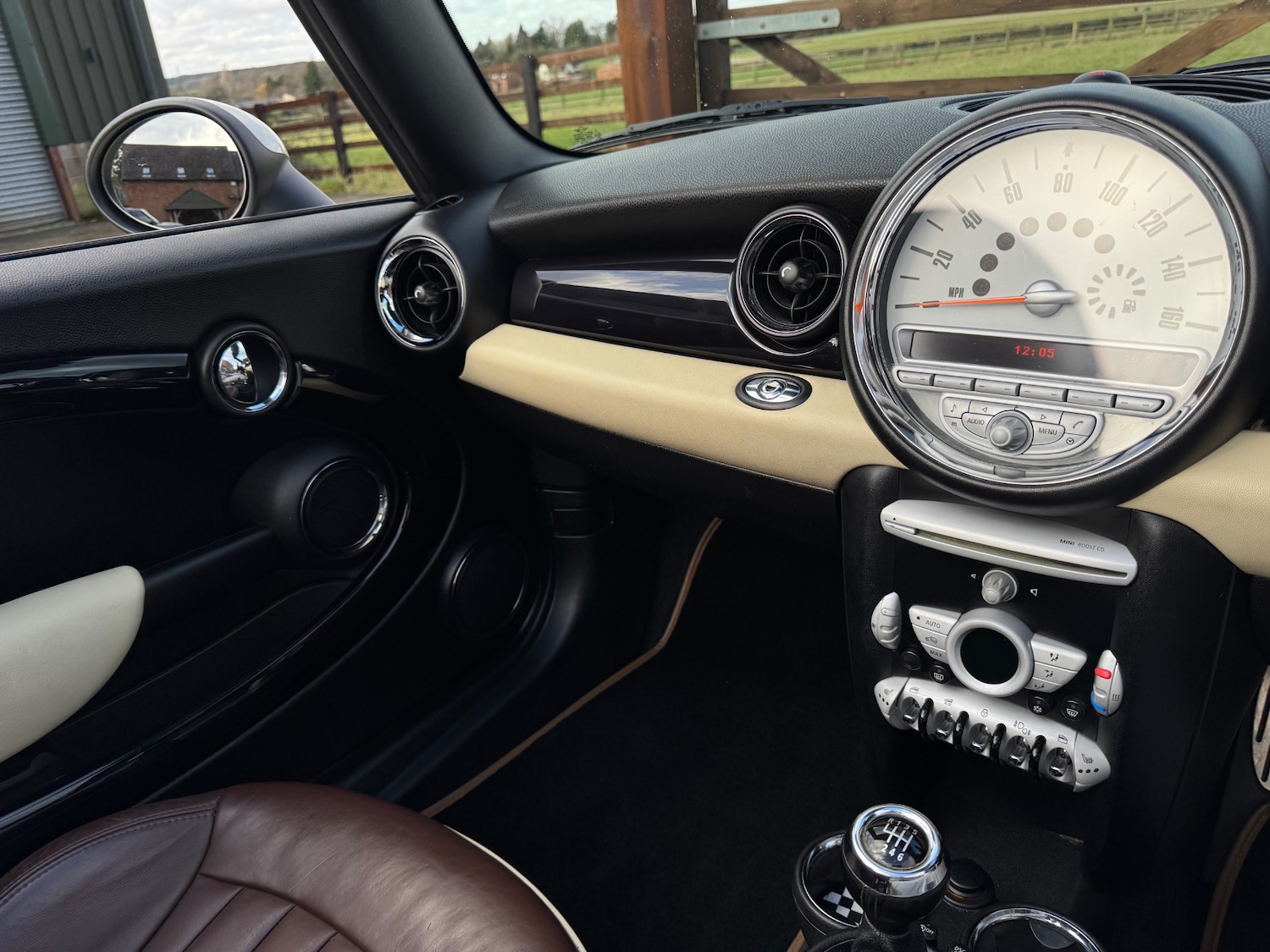 Used MINI Convertible 2009 for sale - 77261875: Photo 7