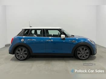 Used MINI Hatch 2023 for sale - 79821980: Photo