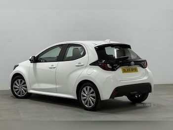 Used Toyota Yaris 2023 for sale - 79107783: Photo