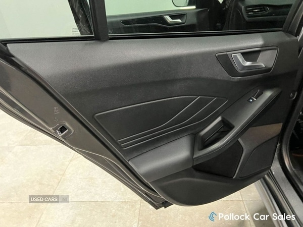 Used Ford Focus 2021 for sale - 77372233: Photo 32