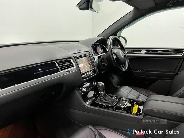 Used Volkswagen Touareg 2017 for sale - 76441475: Photo 29