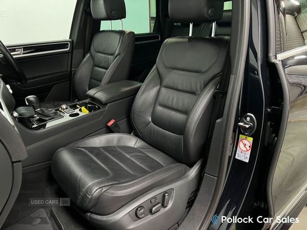 Used Volkswagen Touareg 2017 for sale - 76441475: Photo 32