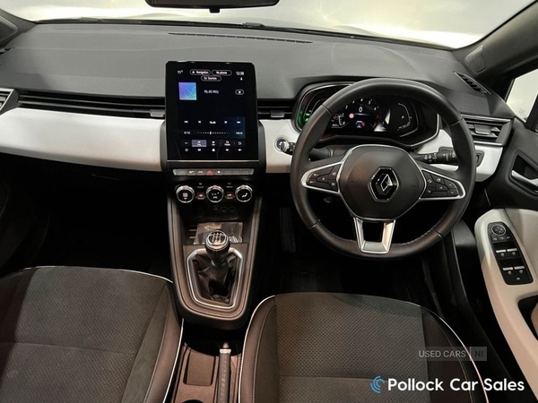 Used Renault Clio 2020 for sale - 76743843: Photo 38