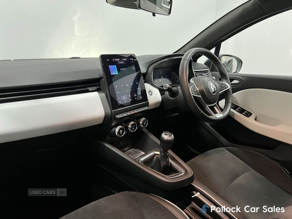 Used Renault Clio 2020 for sale - 76743843: Photo 40