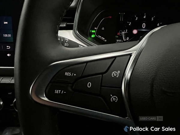 Used Renault Clio 2020 for sale - 76743843: Photo 43