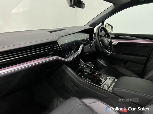 Used Volkswagen Touareg 2023 for sale - 77684886: Photo 32