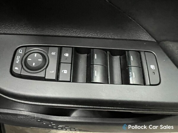 Used Toyota C-HR 2025 for sale - 78101728: Photo 27