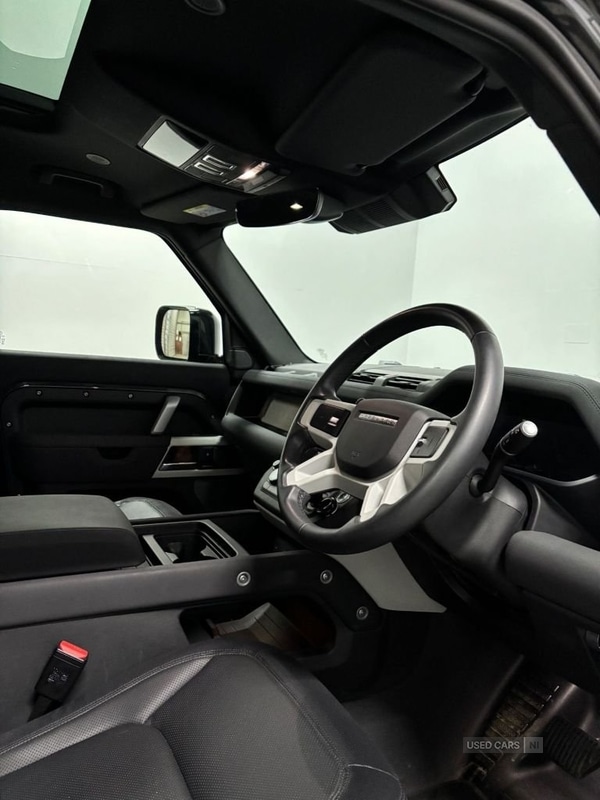 Used Land Rover Defender 2023 for sale - 77898769: Photo 25