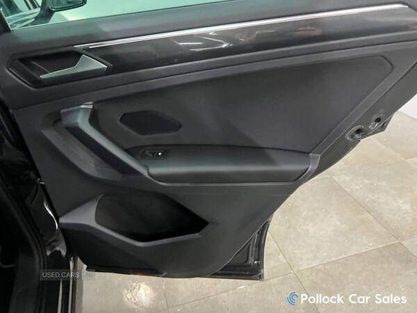 Used Volkswagen Tiguan 2019 for sale - 76500405: Photo 38