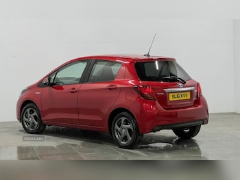 Used Toyota Yaris 2016 for sale - 79034870: Photo