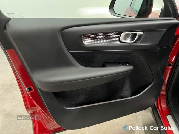 Used Volvo XC40 2019 for sale - 76014265: Photo 32