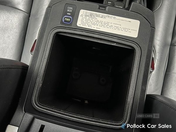 Used Toyota Land Cruiser 2010 for sale - 77854739: Photo 60