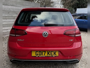 Used Volkswagen Golf 2017 for sale - 76968590: Photo