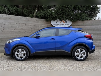 Used Toyota C-HR 2019 for sale - 77038940: Photo