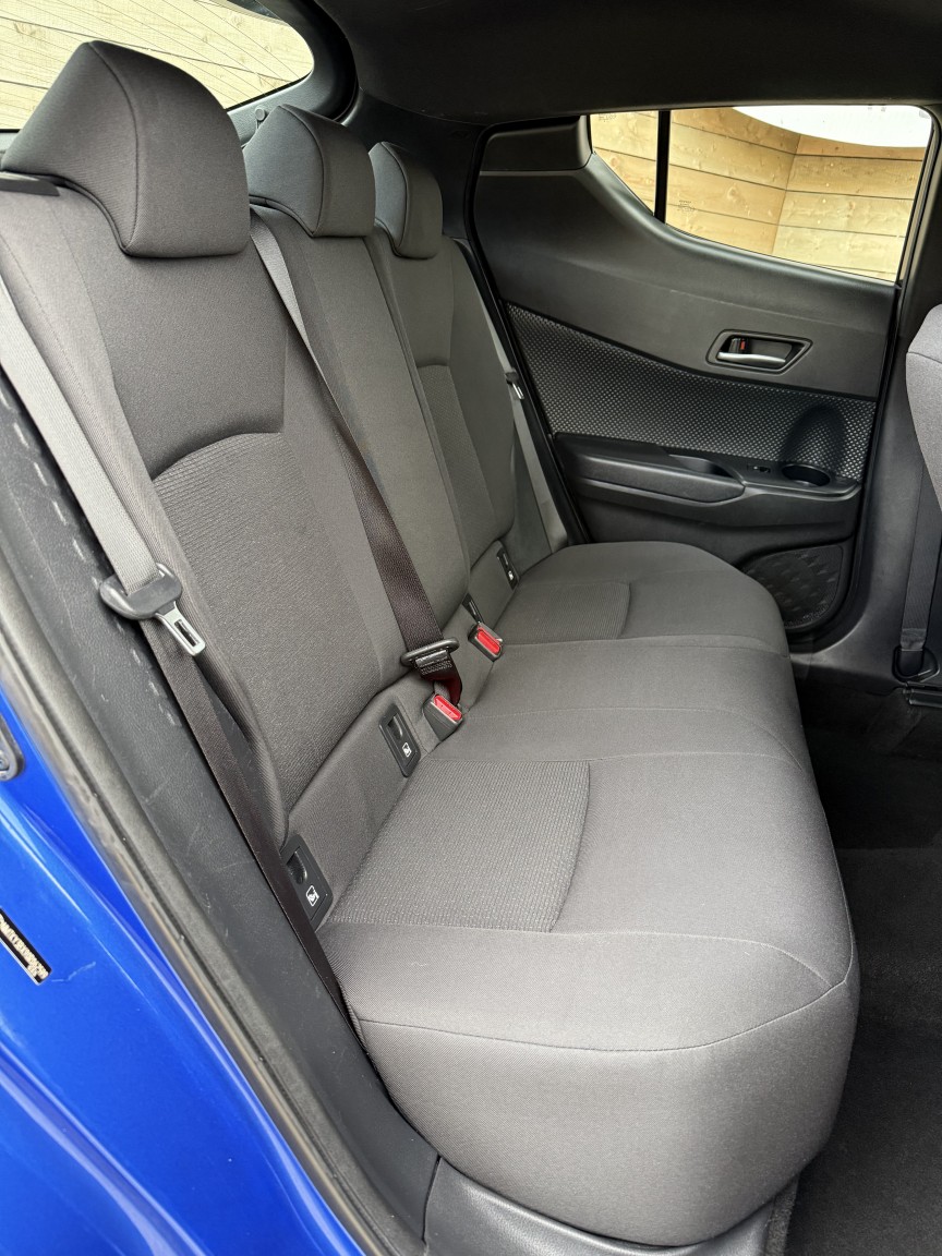 Used Toyota C-HR 2019 for sale - 77038940: Photo 6