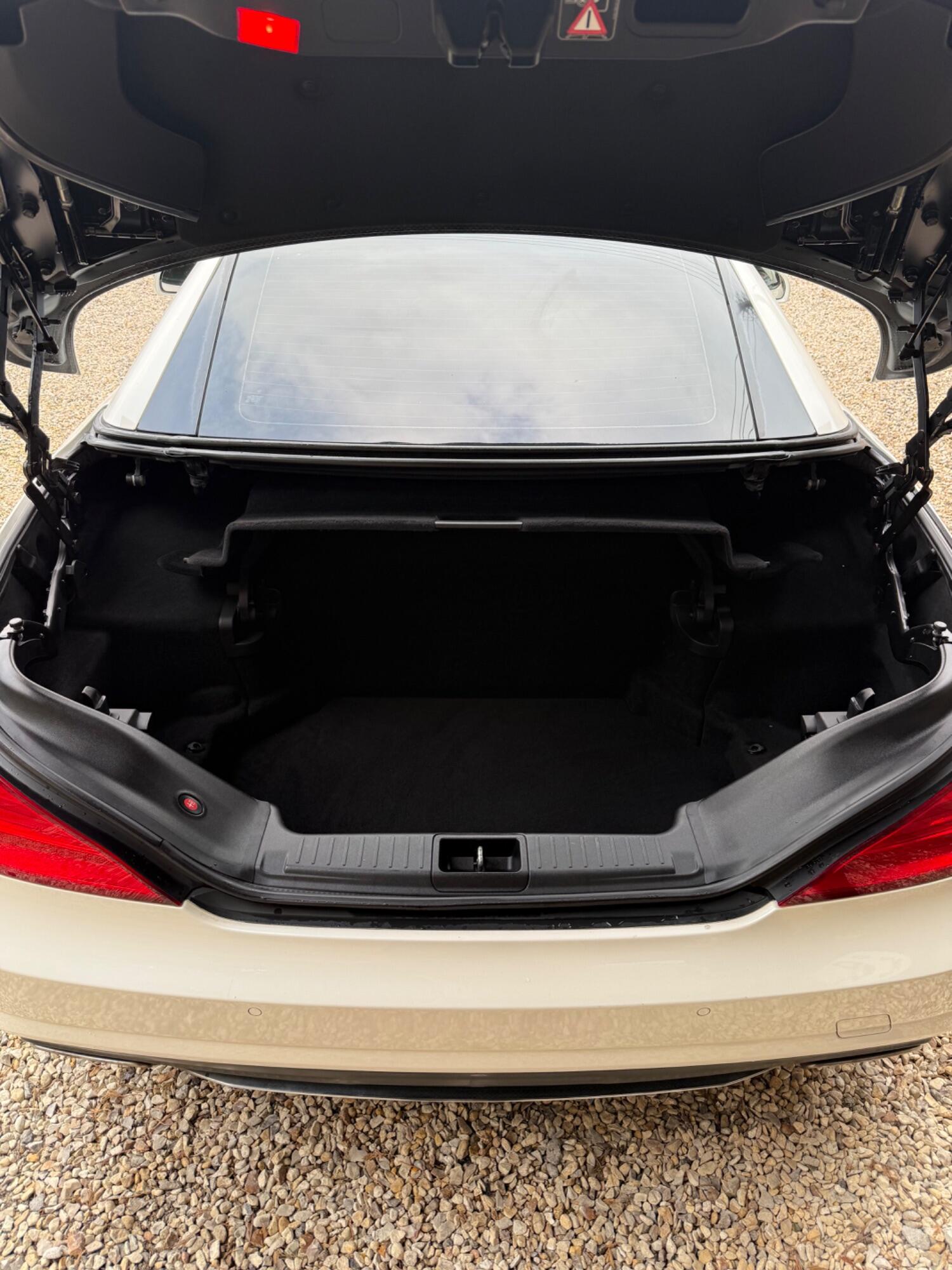 Used Mercedes-Benz SL 2015 for sale - 76149337: Photo 11