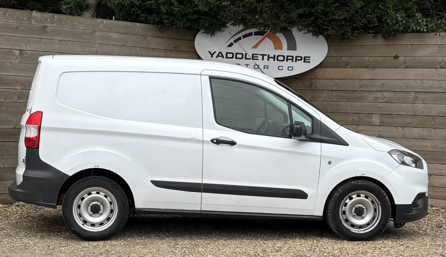 Used Ford Transit Courier 2020 for sale - 77277285: Photo 3