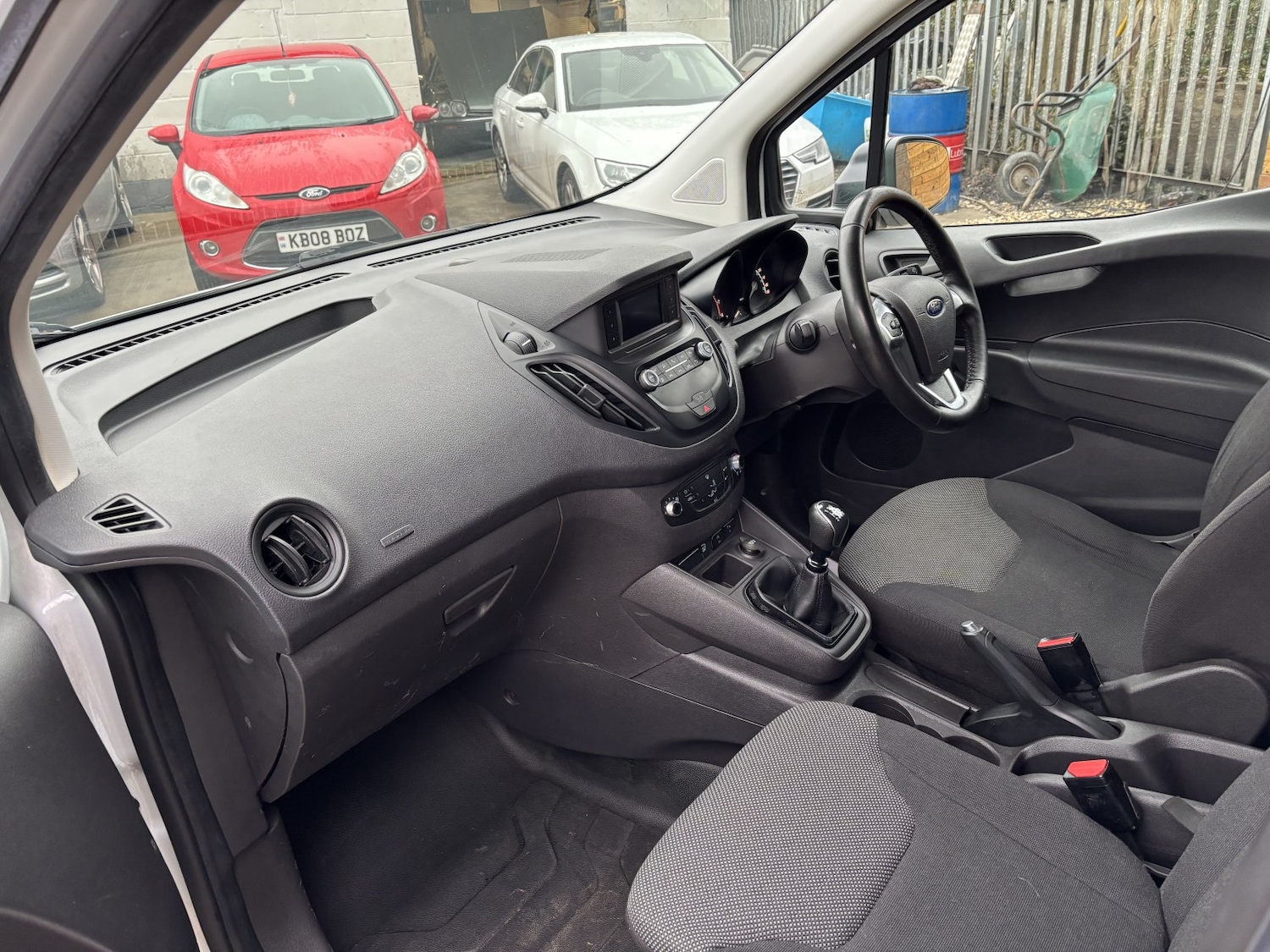 Used Ford Transit Courier 2020 for sale - 77277285: Photo 9