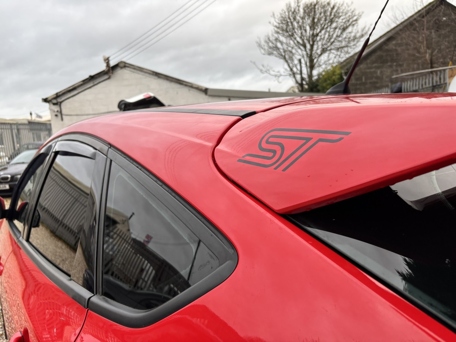 Used Ford Focus 2015 for sale - 76863869: Photo 16