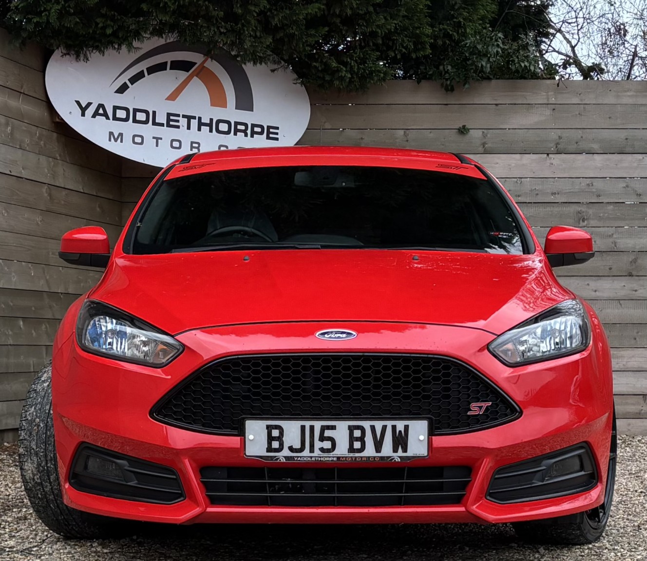 Used Ford Focus 2015 for sale - 76863869: Photo 2