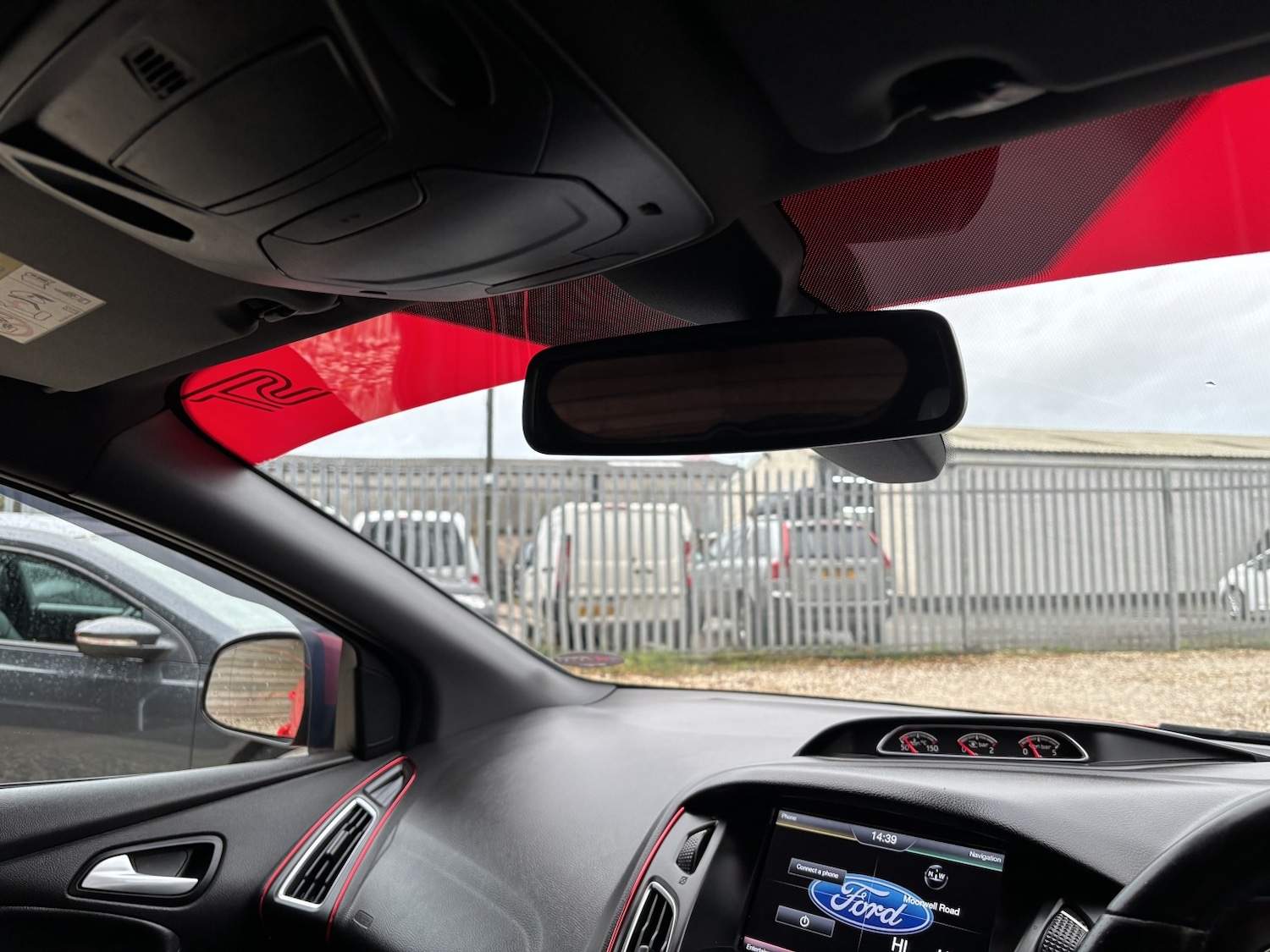 Used Ford Focus 2015 for sale - 76863869: Photo 8