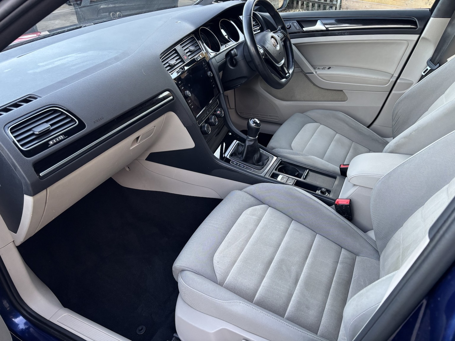 Used Volkswagen Golf 2019 for sale - 77282686: Photo 12