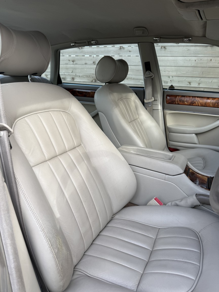 Used Jaguar XJ 1996 for sale - 77707208: Photo 4