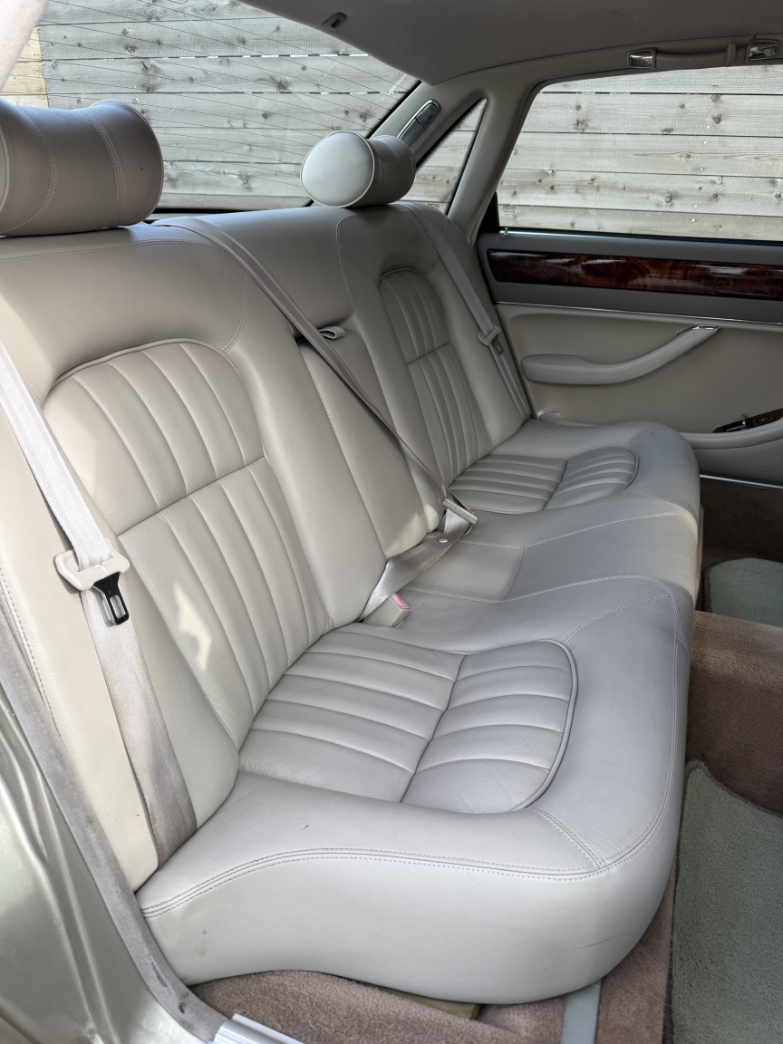 Used Jaguar XJ 1996 for sale - 77707208: Photo 5