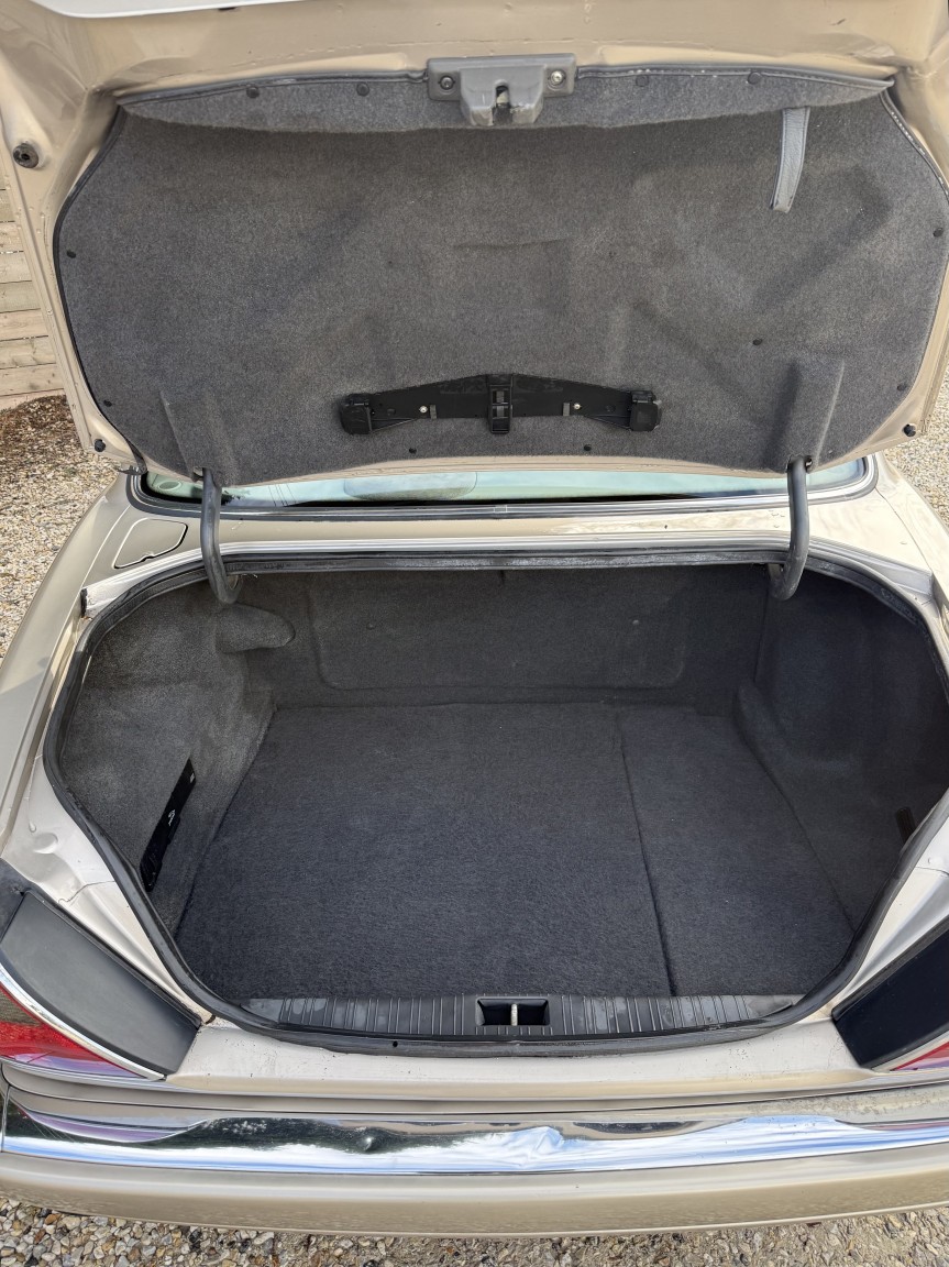 Used Jaguar XJ 1996 for sale - 77707208: Photo 6