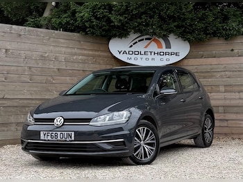 Volkswagen - Golf