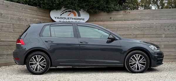 Used Volkswagen Golf 2018 for sale - 76313944: Photo 3